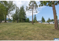 1126 W Lauridsen Blvd.