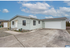 713 W Heritage Loop