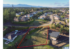 293  Moonlight Drive